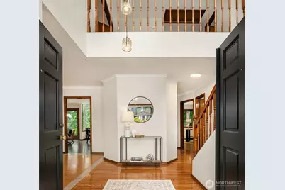 10336 NE 201st Place, Bothell, WA 98011 - Photo 4