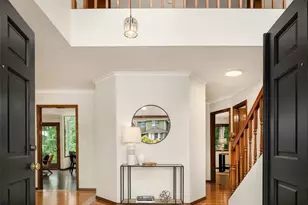 10336 NE 201st Pl, Bothell, WA 98011 - Photo 4