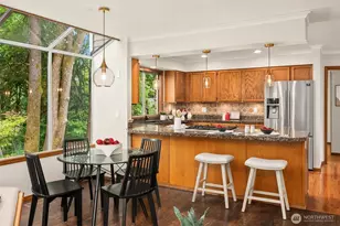 10336 NE 201st Pl, Bothell, WA 98011 - Photo 14