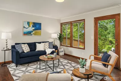 10336 NE 201st Place, Bothell, WA 98011 - Photo 18