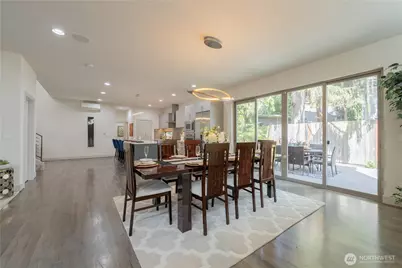 3034 NE 89th Street, Seattle, WA 98115 - Photo 10