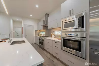 3034 NE 89th, Seattle, WA 98115 - Photo 6