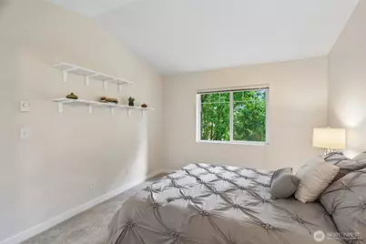 18930 Bothell Everett Hwy #E301, Bothell, WA 98012 - Photo 14