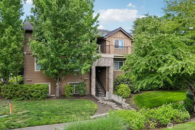 18930 Bothell Everett Hwy #E301, Bothell, WA 98012 - Photo 2
