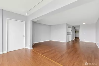 400 Melrose Avenue E #204, Seattle, WA 98102 - Photo 8