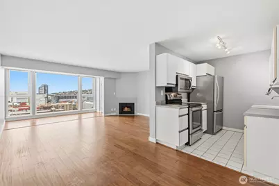 400 Melrose Avenue E #204, Seattle, WA 98102 - Photo 12