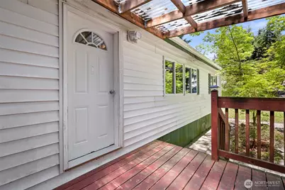 8331 Golden Valley Drive, Maple Falls, WA 98266 - Photo 2