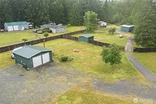 14105 288th St E, Graham, WA 98338 - Photo 2
