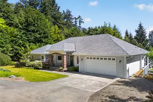 146 E Welcher Rd, Coupeville, WA 98239 - Photo 8