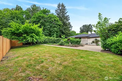415 Front Street S, Issaquah, WA 98027 - Photo 38