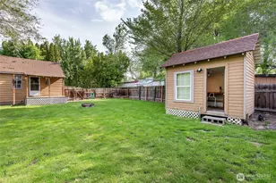 208 W 2nd Ave, Kittitas, WA 98934 - Photo 18