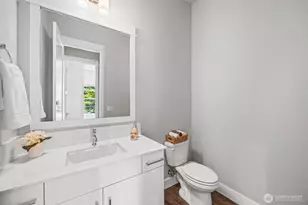 21888 SE 5th Pl, Sammamish, WA 98074 - Photo 18