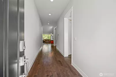 21888 SE 5th Place, Sammamish, WA 98074 - Photo 6