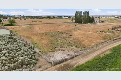 0 Lot 2 Redmond Road NE, Moses Lake, WA 98837 - Photo 1