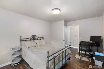 1009 E Orange Avenue, Burlington, WA 98233 - Photo 18