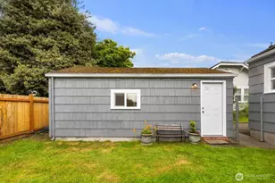 1009 E Orange Ave, Burlington, WA 98233 - Photo 24