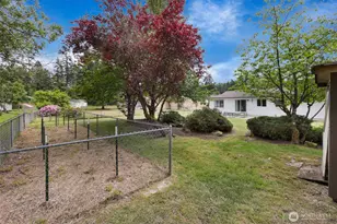 13826 SE 161st Pl, Renton, WA 98058 - Photo 32