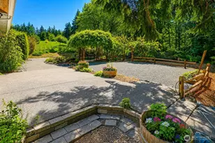 308 Ridgelawn Pl, Camano Island, WA 98282 - Photo 16