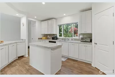 29377 Scenic Drive NE, Poulsbo, WA 98370 - Photo 20