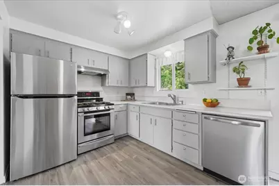11314 E Ibberson Drive, Everett, WA 98208 - Photo 10