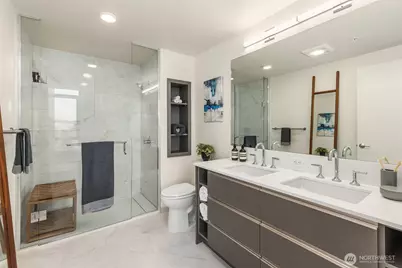 800 Columbia Street #1711, Seattle, WA 98104 - Photo 12