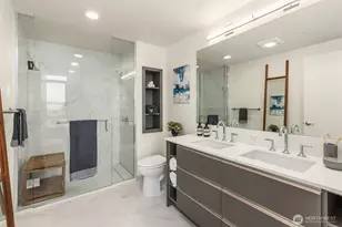 800 Columbia St, Seattle, WA 98104 - Photo 12