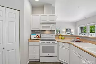 440 S 51st Ct, Renton, WA 98055 - Photo 10