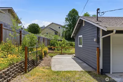 847 NE Michelle Court, Bremerton, WA 98311 - Photo 18