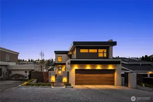 9810 SE Shoreland Dr, Bellevue, WA 98004 - Photo 2