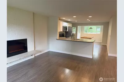 8820 Prentice Avenue, Gig Harbor, WA 98332 - Photo 2