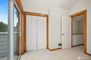 9243 35th Ave SW, Seattle, WA 98126 - Photo 6