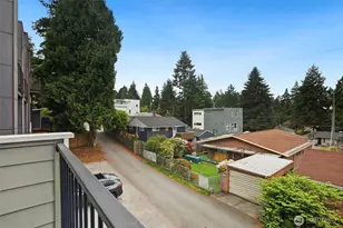 9243 35th Ave SW, Seattle, WA 98126 - Photo 8