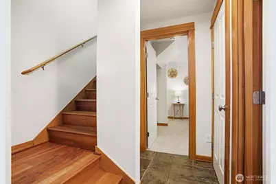 9243 35th Avenue SW #C, Seattle, WA 98126 - Photo 12