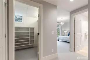 1 Ward St, Seattle, WA 98109 - Photo 16