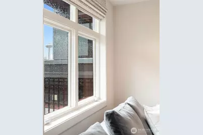 1 Ward Street #C, Seattle, WA 98109 - Photo 30