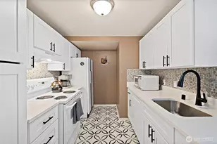 1415 2nd Ave, Seattle, WA 98101 - Photo 4