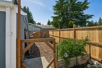 1702 S 94th Street, Tacoma, WA 98444 - Photo 22