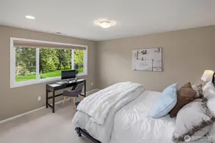6606 Fairway Ave SE, Snoqualmie, WA 98065 - Photo 32