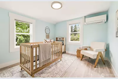 106 N 100th Street, Seattle, WA 98133 - Photo 14