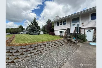 11407 240th Avenue Ct E, Buckley, WA 98321 - Photo 8