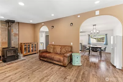 8324 Golden Valley Blvd, Maple Falls, WA 98266 - Photo 6