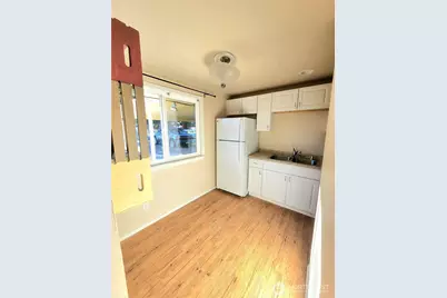 11901 Ainsworth Avenue S, Tacoma, WA 98444 - Photo 14