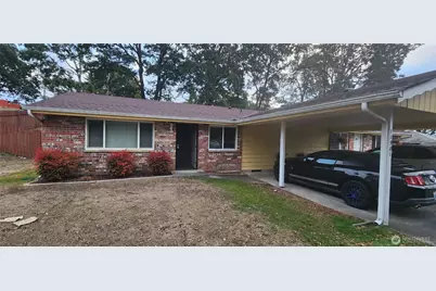 11901 Ainsworth Avenue S, Tacoma, WA 98444 - Photo 2