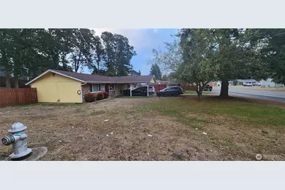 11901 Ainsworth Avenue S, Tacoma, WA 98444 - Photo 4