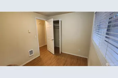 11901 Ainsworth Avenue S, Tacoma, WA 98444 - Photo 10
