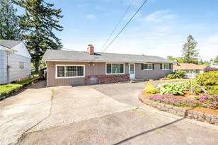 933 S Nevada Dr, Longview, WA 98632 - Photo 2