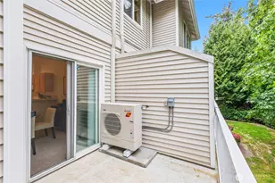 12118 NE 171st Pl, Bothell, WA 98011 - Photo 14