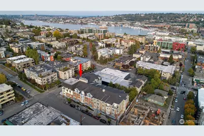 812 5th Avenue N #102, Seattle, WA 98109 - Photo 20