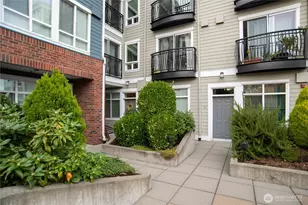 812 5th Ave N, Seattle, WA 98109 - Photo 12