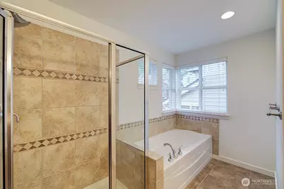 597 Alpine Ridge Place NW, Issaquah, WA 98027 - Photo 34
